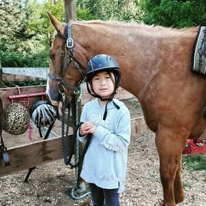 Meet your Posher, Brooke